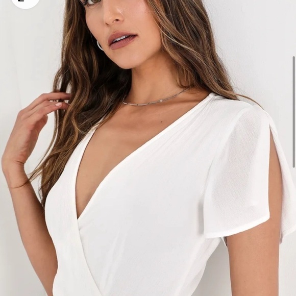 NWT LULUS Harbor Point Ivory White Flutter Sleeve Mini Wrap Dress Size M - Picture 4 of 14